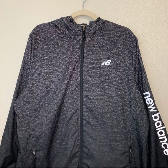 New balance Women’s Full Zip Lined Hooded Windbreaker Jacket - Picture 2 of 11